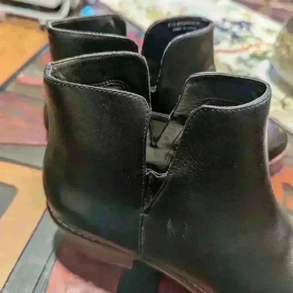 Cole Haan Signature Abbot Bootie Size 8B - Picture 6 of 15